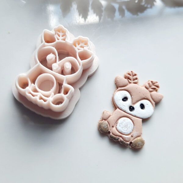 Capture the spirit of fall with our deer polymer clay cutter, a must-have tool for crafting unique Halloween earrings.