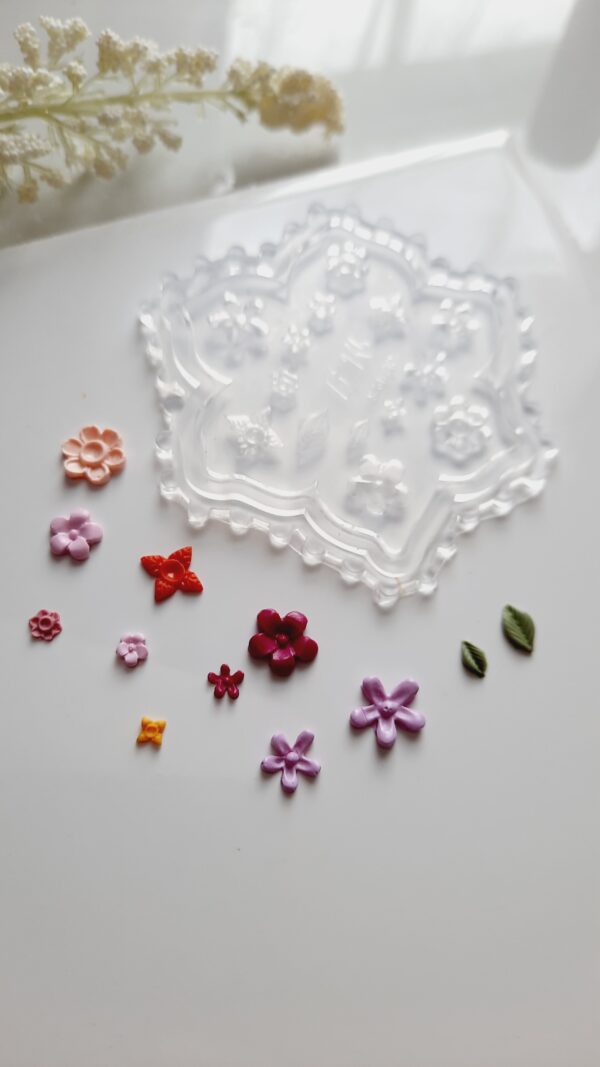 Silicon Mold tiny flowers for polymer clay